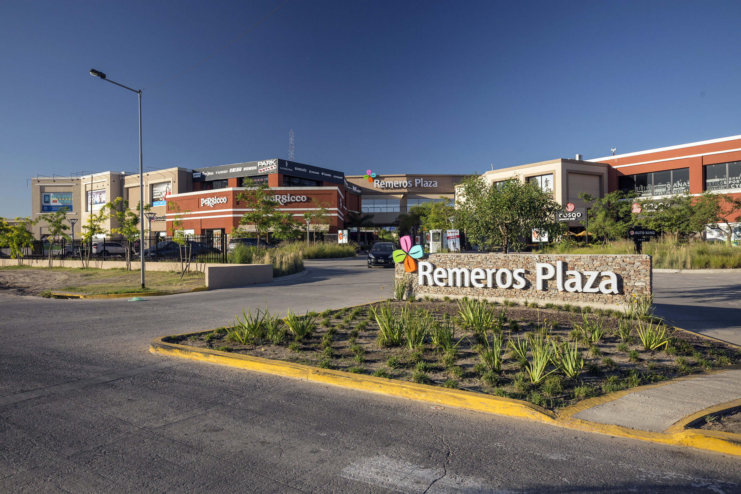 Remeros Plaza